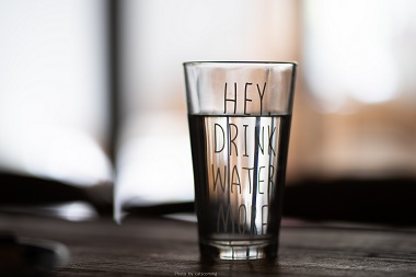 9 Ways to Drink More Water(1)